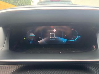 Peugeot 2008 allure 1.5 bluehdi 100cv. Extras