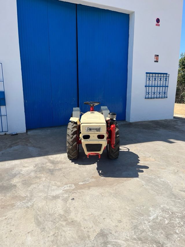 Tractor Pascuali