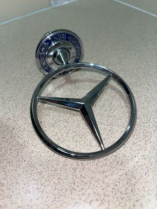 Emblema Mercedes Benz