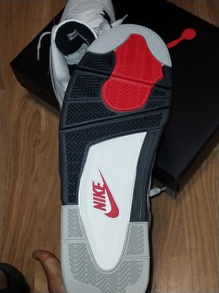 Zapatillas Jordan 4 Cement 2025