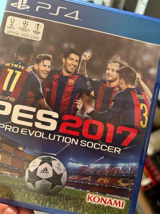 PS4 (PlayStation 4) PES 2016 & 2017