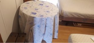 Mesa camilla redonda de madera