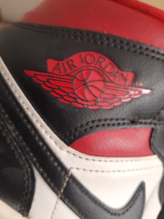 Nike Air Jordan 1 - Talla 40