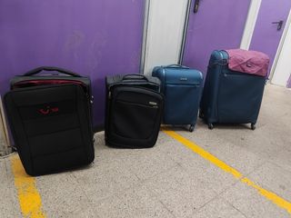 4 maletas de viaje LEE ANUNCIO 