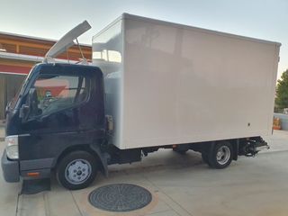 Mitsubishi Canter 2012