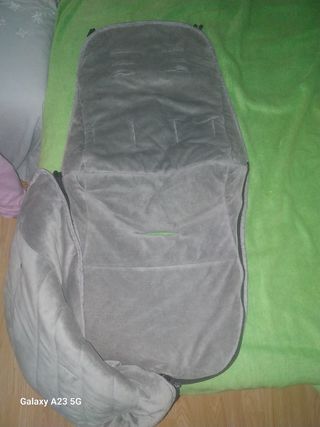 Saco de coche capota y silla bebé gris 