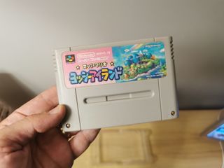 Super Mario World 2 :Yoshi's Island. Super Famicom