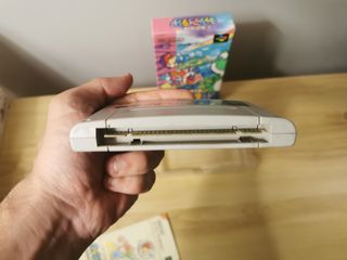 Super Mario World 2 :Yoshi's Island. Super Famicom