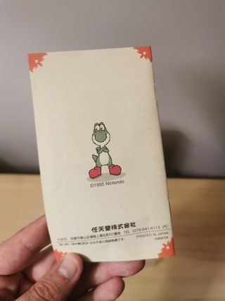 Super Mario World 2 :Yoshi's Island. Super Famicom