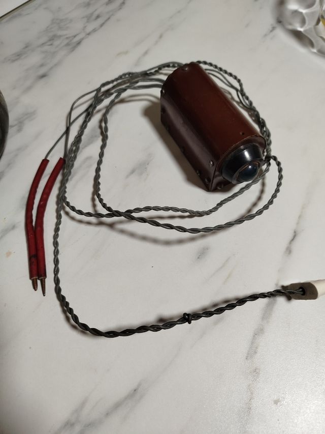 Tester tensión antiguo