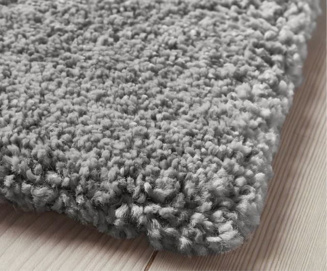 Alfombra grande de pelo corto gris