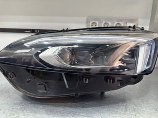 Faro Mercedes Clase A (2018-2023)