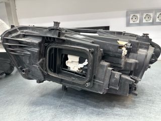 Faro Mercedes Clase A (2018-2023)