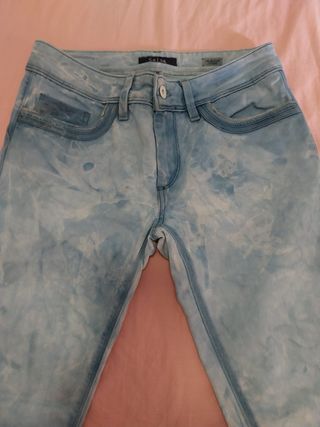 Jeans Salsa azules efecto tie-dye