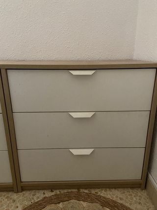 Una Cajonera IKEA-Madera, blanco/beige