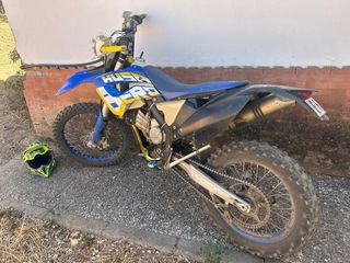 Se vende husaberg 450FE 2012 o cambio por 125 2t