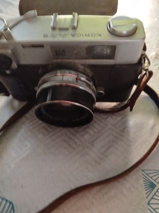 Konica Auto S: Cámara Retro