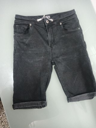 Bermuda Pepe Jeans negra, talla 16