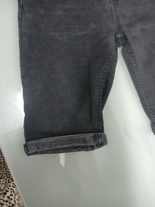 Bermuda Pepe Jeans negra, talla 16