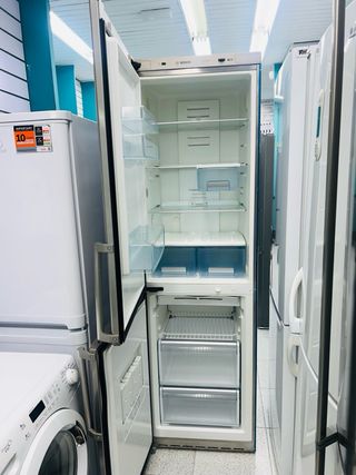 Nevera Combi Bosch 2m con garantia