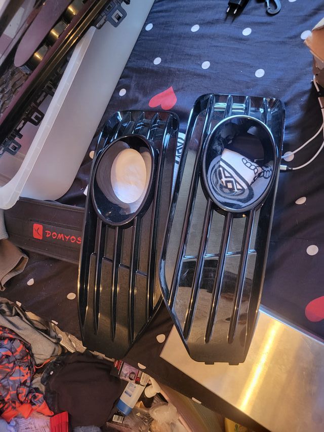 Parrilla frontal Audi A4 B9