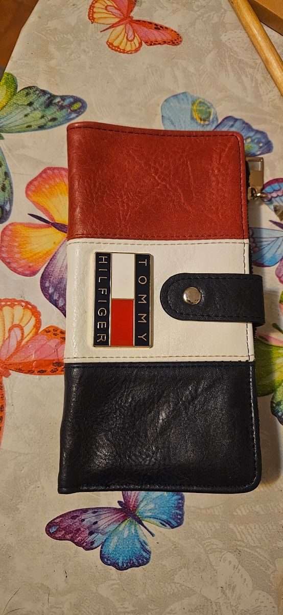 Cartera Tommy 