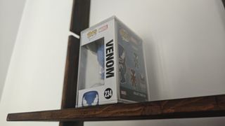 Funko POP Venom Blu #234 con scatola protettiva
