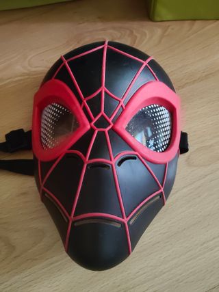 Máscara Homem-Aranha Miles Morales