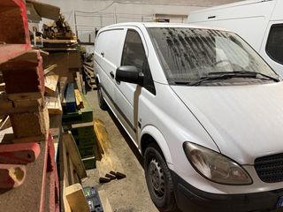 Mercedes-Benz Vito 2011
