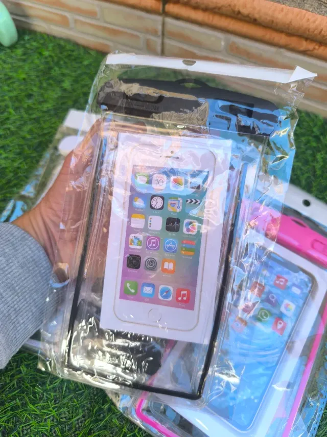 Confezione di 3 custodie impermeabili universali per cellulare