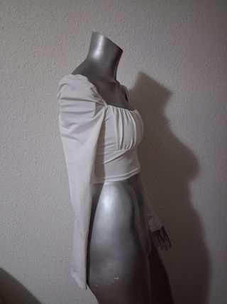 Crop top blanco manga larga