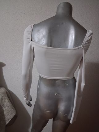 Crop top blanco manga larga