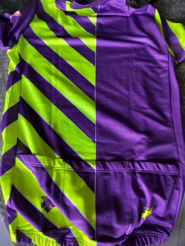 Maglia ciclismo Descente nuova