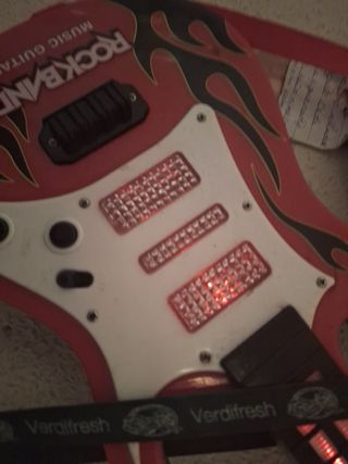 Guitarra Rockband Infantil