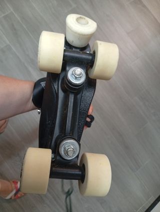 Patines clásicos negros