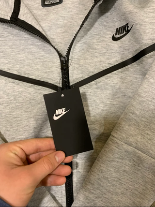 Chándal Nike Tech Fleece Gris - Nuevo
