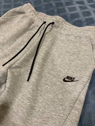 Chándal Nike Tech Fleece Gris - Nuevo