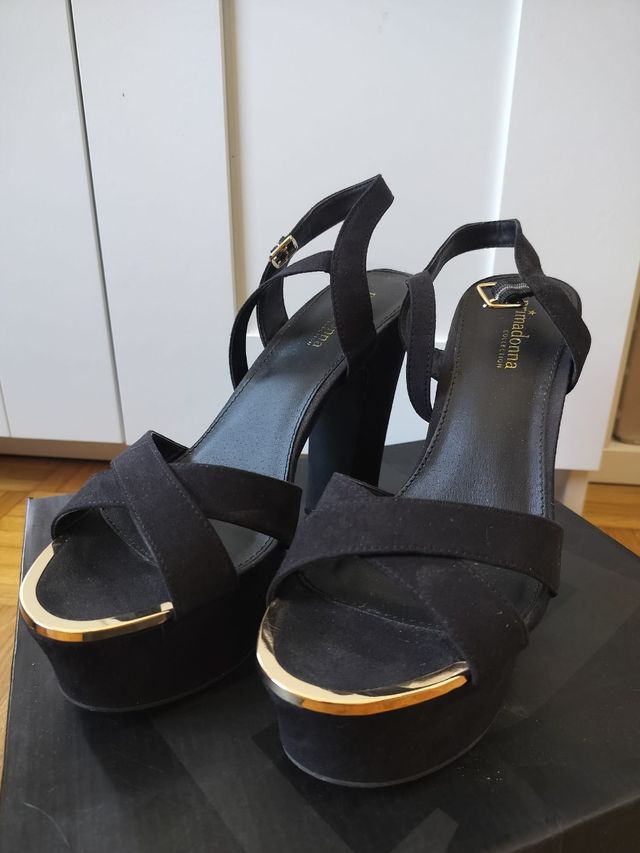 Sandali PrimaDonna neri con plateau