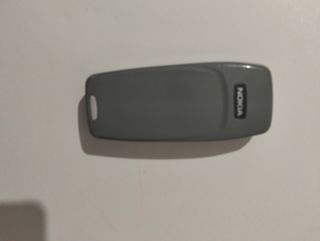 Nokia 3310 gris - móvil clásico