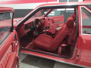 FORD MUSTANG FASTBACK GUÍA COUPÉ 1980