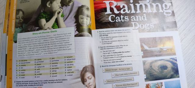 LIVING ENGLISH 1 BACH SB ED.14 Burlington Books