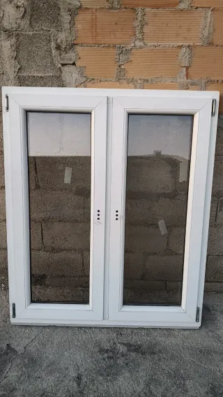 9 Ventanas PVC Oscilobatientes