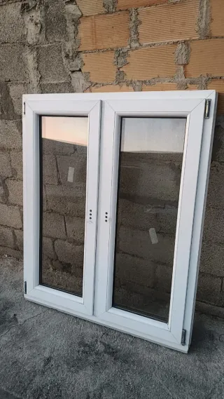 9 Ventanas PVC Oscilobatientes