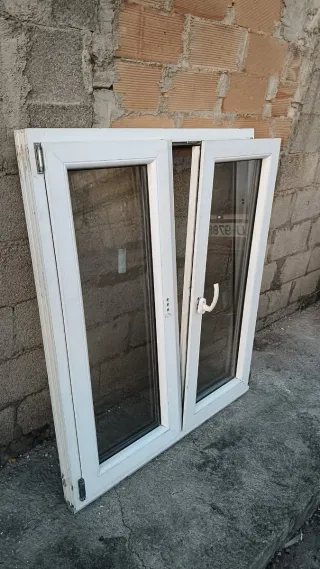 9 Ventanas PVC Oscilobatientes
