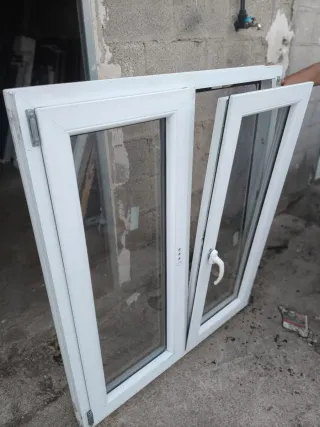 9 Ventanas PVC Oscilobatientes