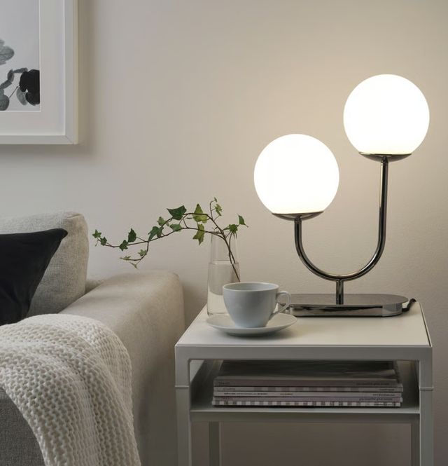 2 lámparas mesita noche - blanco y plata