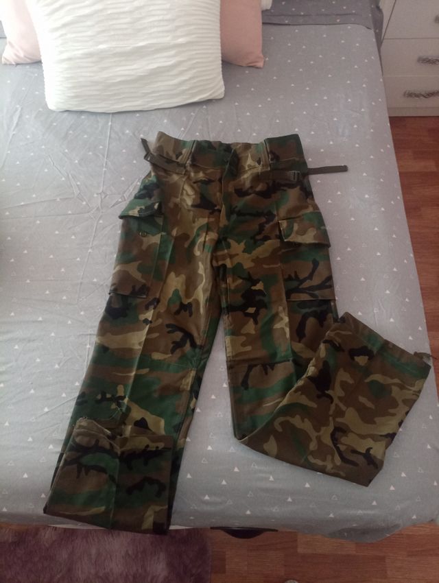 Pantalón militar camuflaje