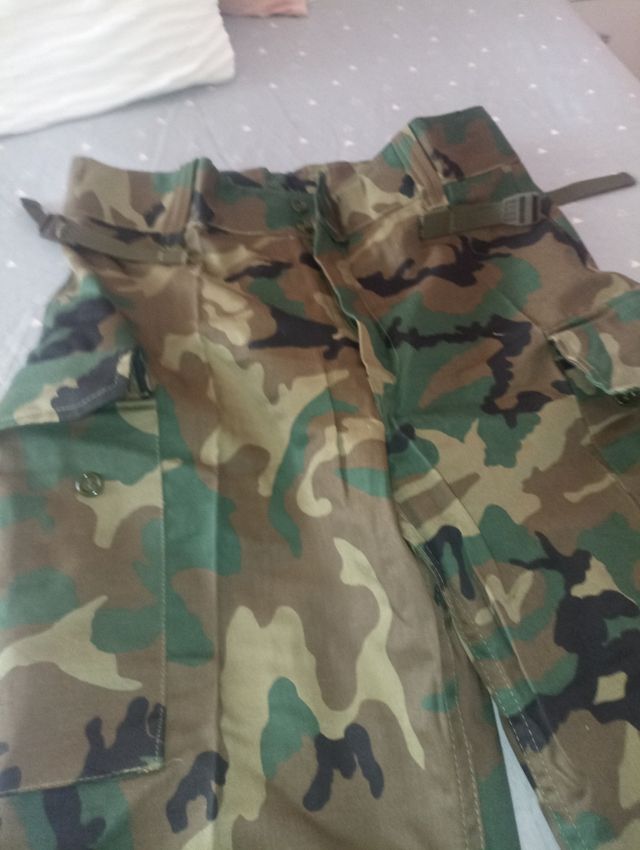 Pantalón militar camuflaje