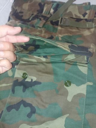 Pantalón militar camuflaje