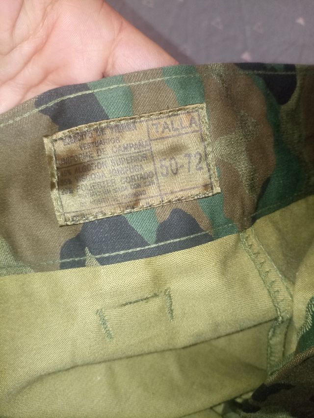 Pantalón militar camuflaje
